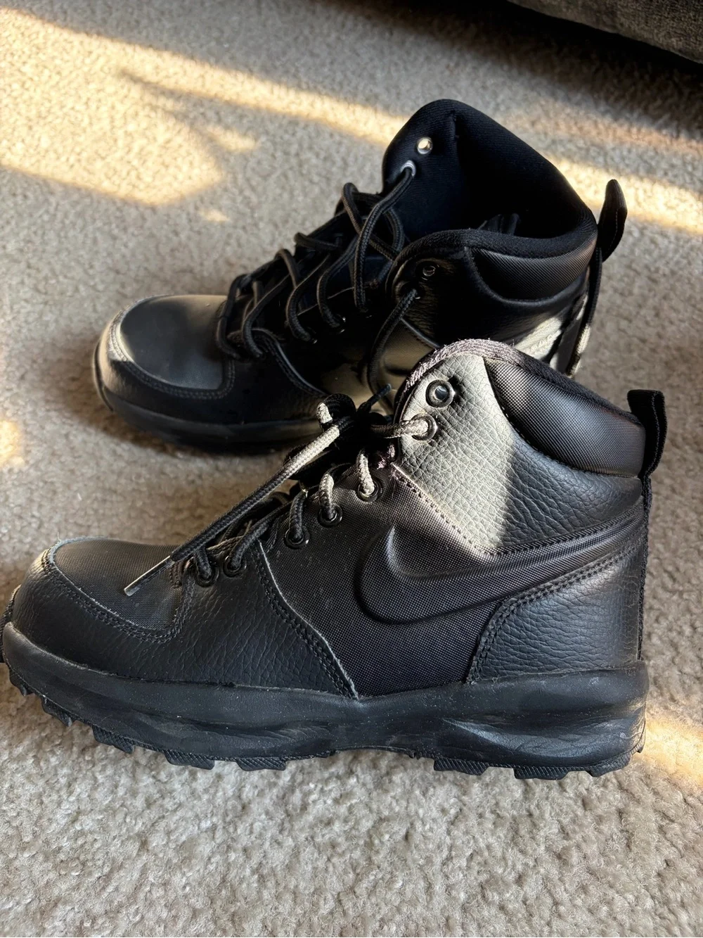 Nike Kids Black High-Top Sneakers